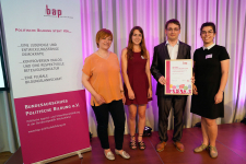bap-Preis Politische Bildung zum Thema „Wir müssen reden!“ — 3. Juni in Berlin
