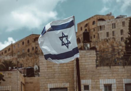 Photo by Taylor Brandon on Unsplash