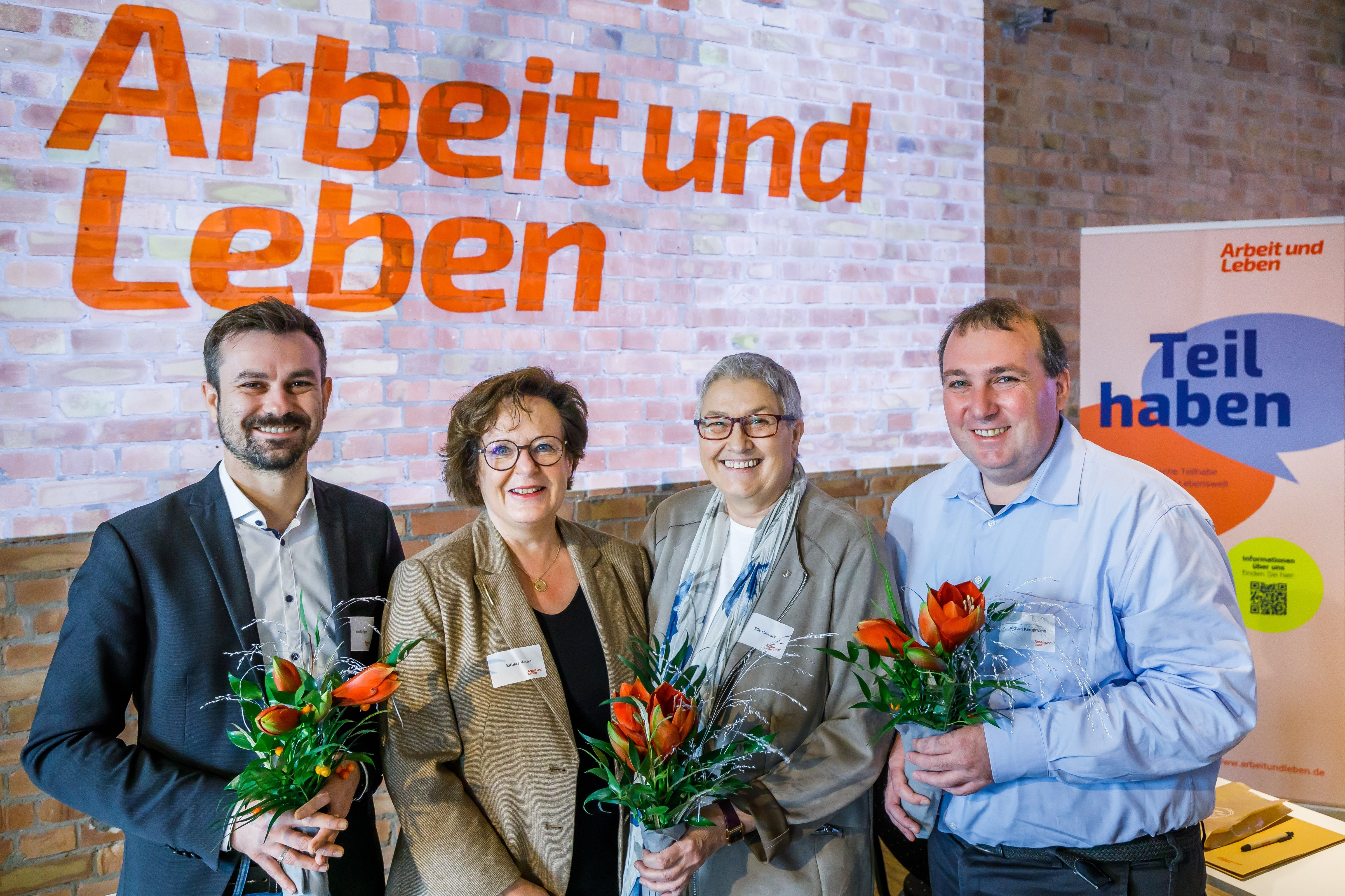 v.l.n.r. Jan Krüger, Barbara Menke, Elke Hannack, Michael Kempmann