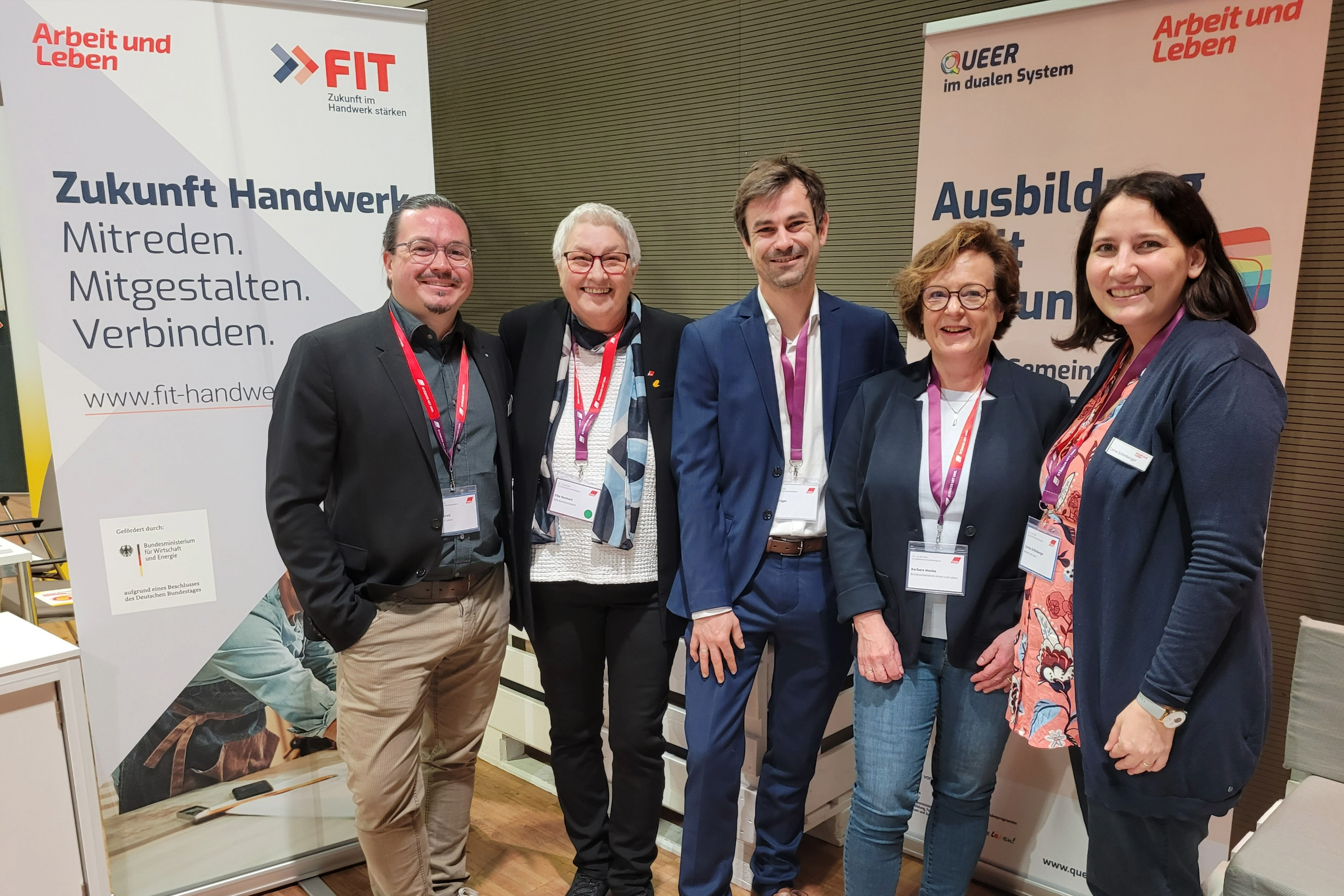 v.l.n.r.: Moritz Greil, Elke Hannack, Jan Krüger, Barbara Menke, Carina Schönberger