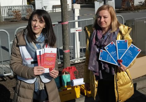 Infostand vor der Firma Tönnies